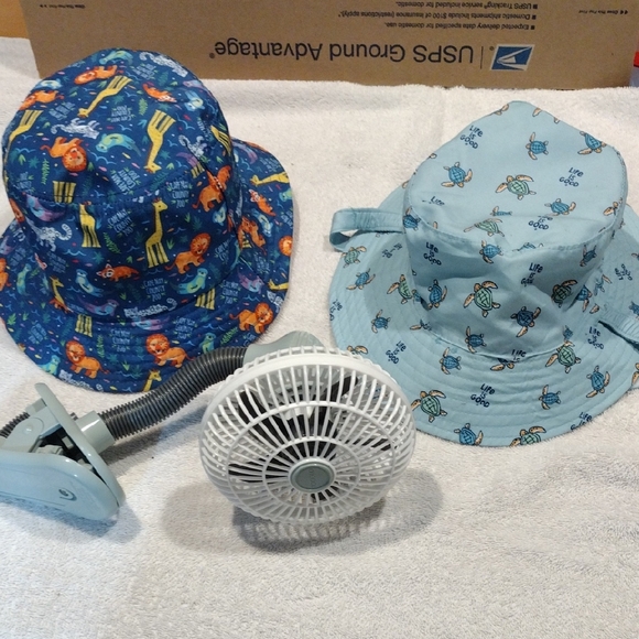Summer Infant Other - 2 For 8 Sale Kids, Personal Fan With A Set Of 2 Stylish And Fun Blue Bucket Hats